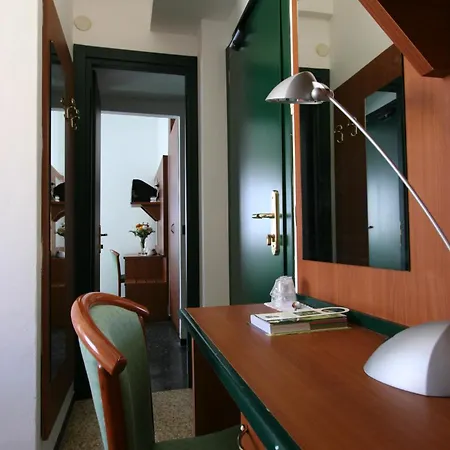 Albergo Adriana Celle Ligure Exterior photo